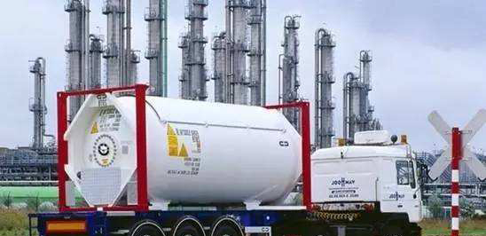 危險(xiǎn)化學(xué)品泄漏應(yīng)如何科學(xué)處置？