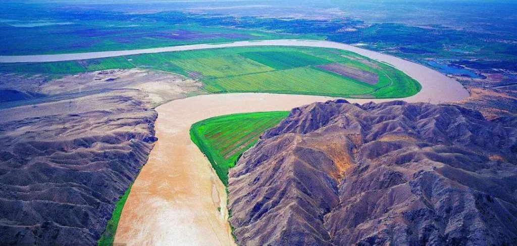 環(huán)保行業(yè)迎來(lái)投資增長(zhǎng)期，長(zhǎng)江、黃河治理釋放億元級(jí)市場(chǎng)空間-