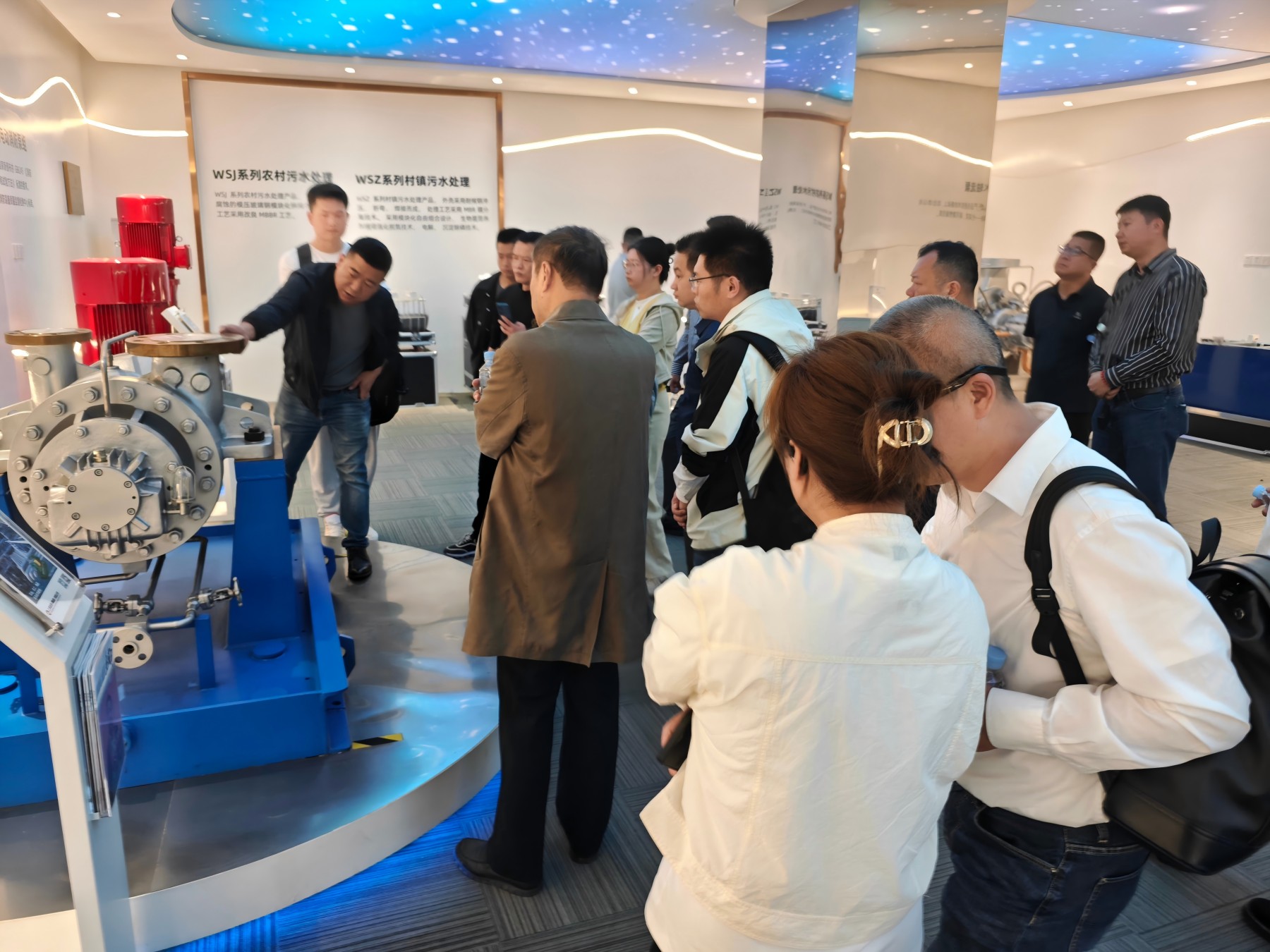 【世環(huán)通企業(yè)游學】走進連成泵業(yè)集團，解碼創(chuàng)新科技×綠色智造雙引擎-